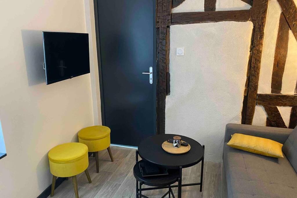 Appartement Centre De Moulins Moulins  Eksteriør bilde